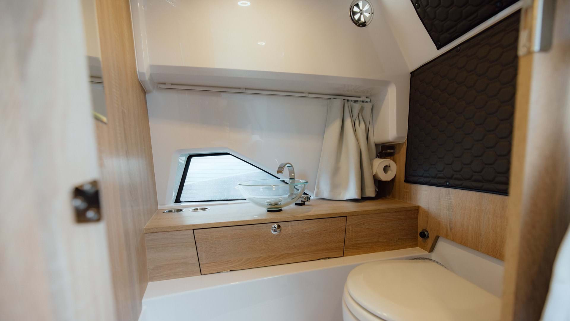 C905 MY2025 CANNES 66